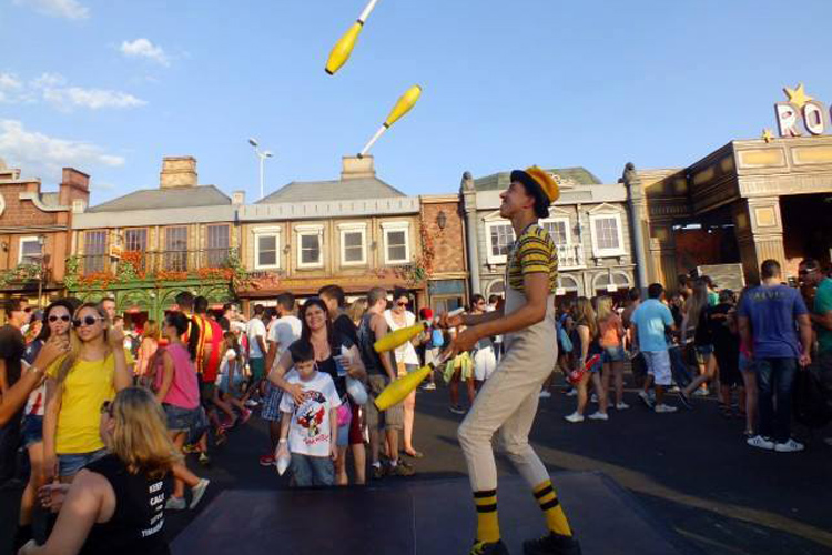 Malabaris - Show de circo